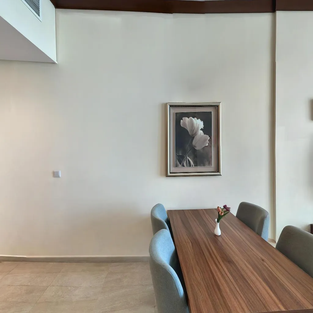 Immersive virtual tours of popular locations
