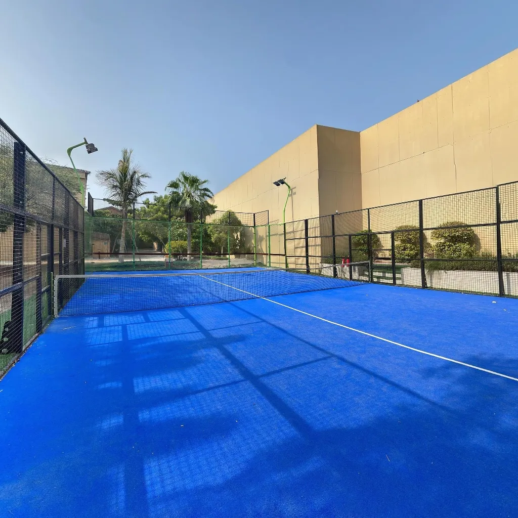 Immersive virtual tours of popular locations